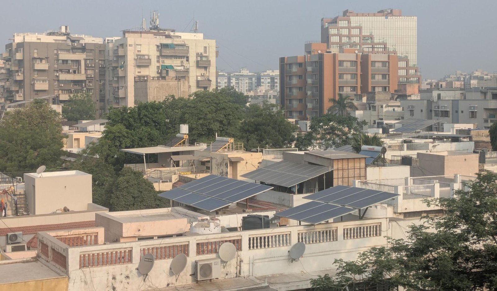 Why Rudra Solar Panel Is the Smart Choice for Clean and Cost-Effective Energy